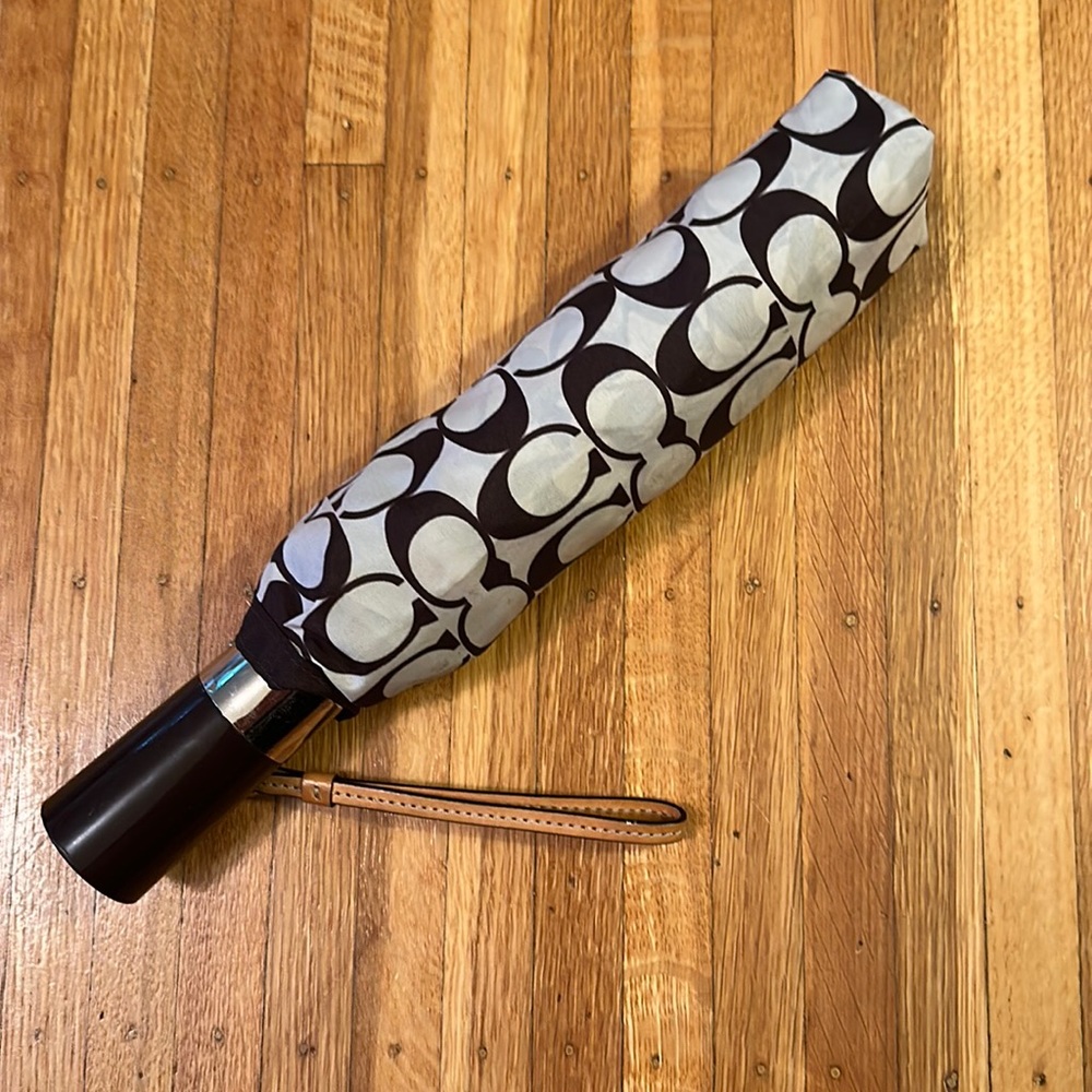 COACH Umbrella